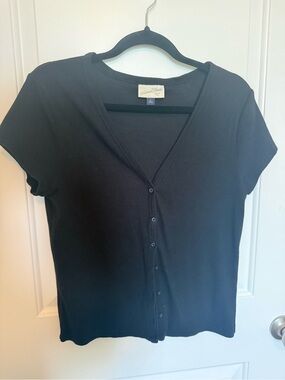 Universal Thread Black Short-Sleeve Button Cardigan